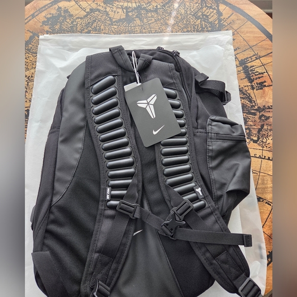 Kobe Backpack - Picture 4 of 8